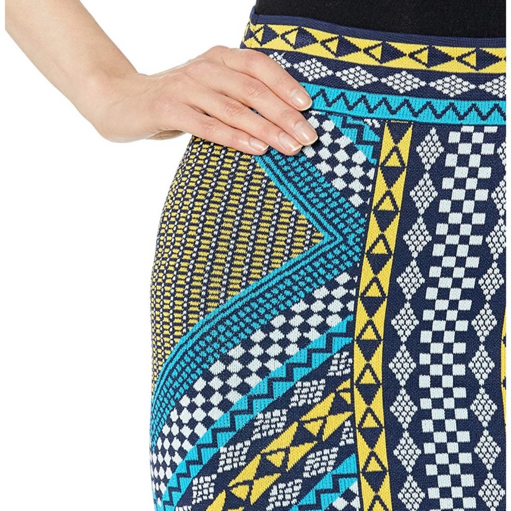 BCBGMAXAZRIA Pencil Skirt - Picture 2 of 3